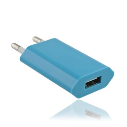 Lille 220 volt til USB omformer, blå